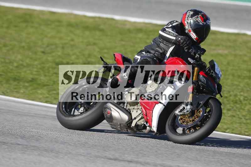 /Archiv-2025/02 28.-31.01.2025 Moto Center Thun Jerez/gruen-green/82